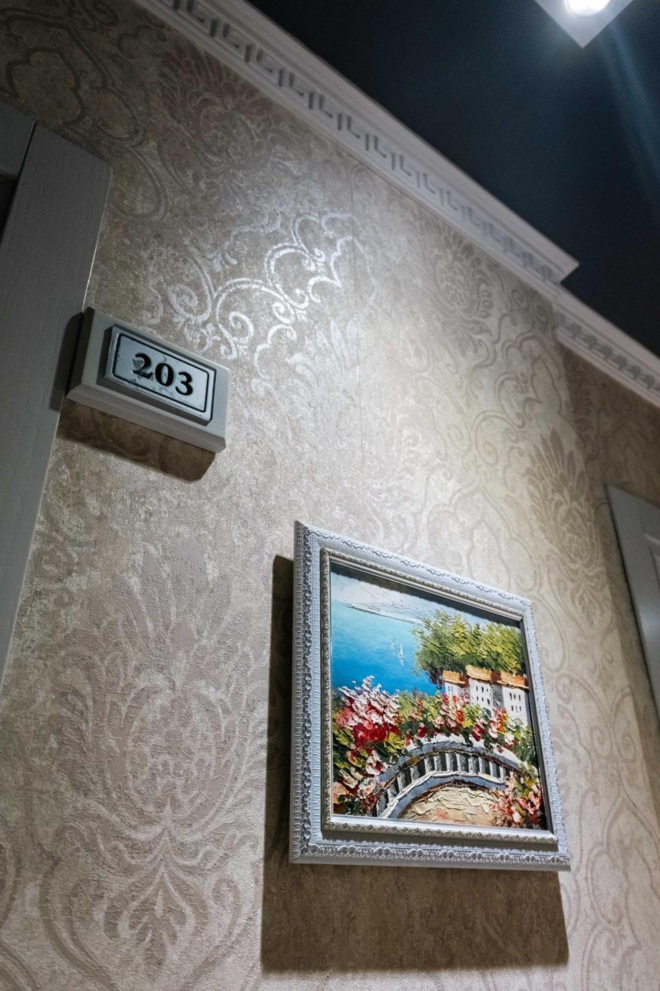 Hotel Aria Tirana Buitenkant foto