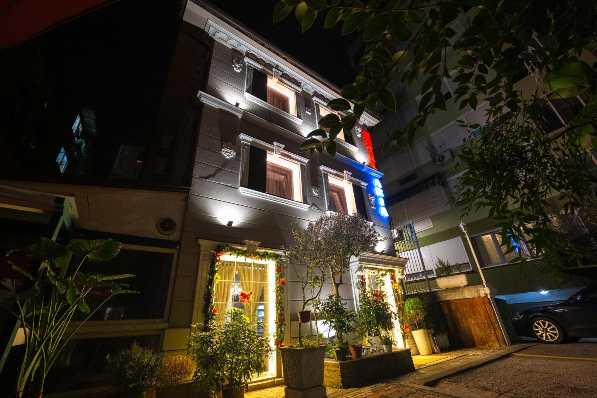 Hotel Aria Tirana Buitenkant foto