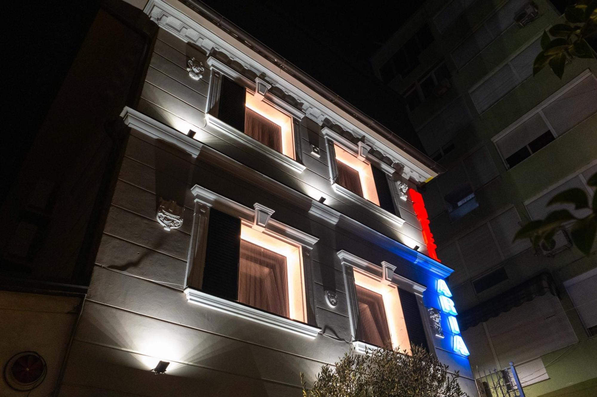 Hotel Aria Tirana Buitenkant foto